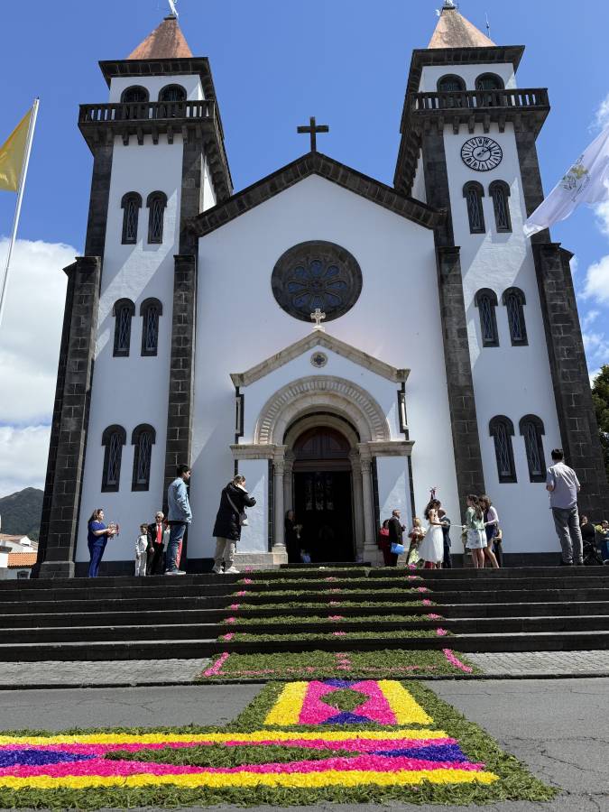 Photo 2 by Cenk T. about hiring a Volkswagen Caddy in Ponta Delgada (20/04/2026)