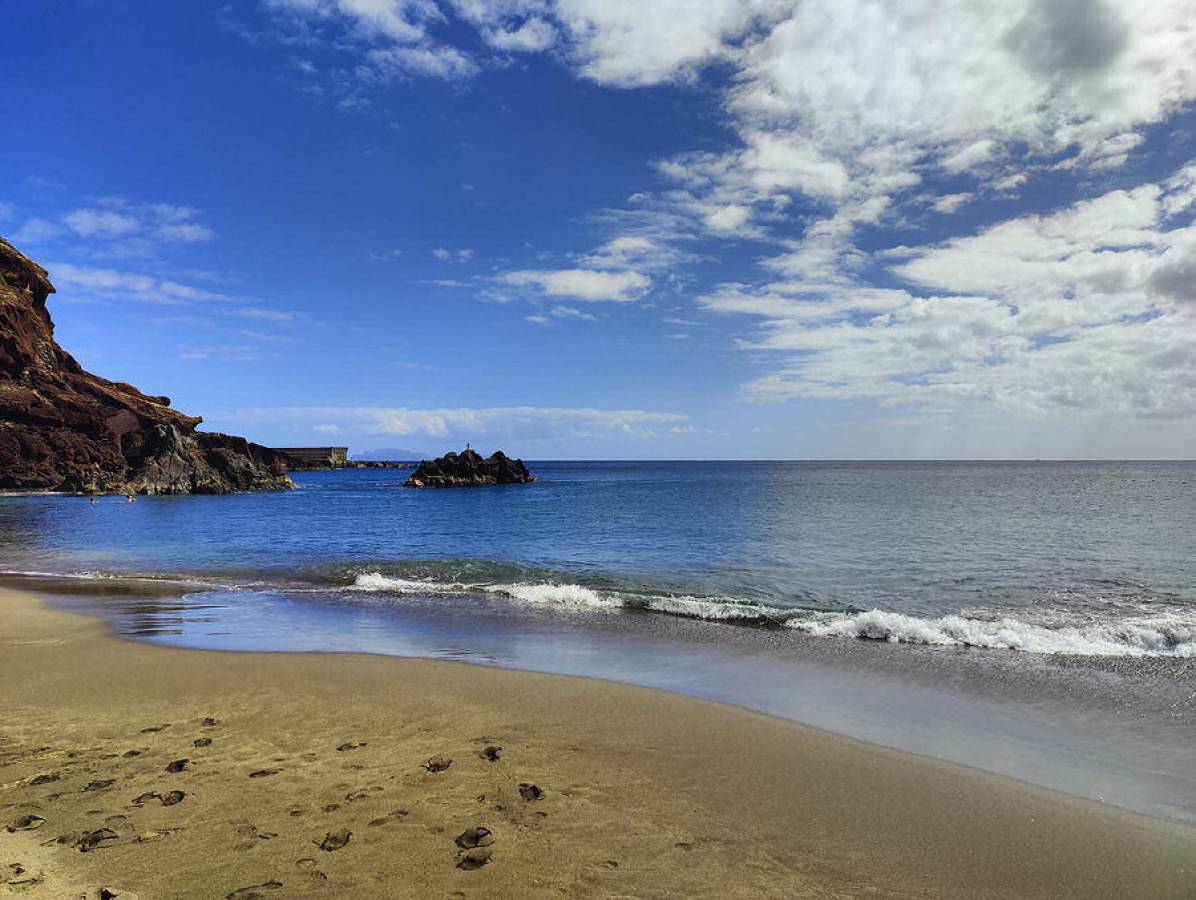 Photo 1 by Neil M. (10/6/25)