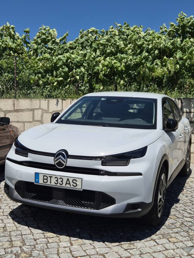 Foto de Jose A. sobre o aluguer de um Peugeot 2008 em O Porto (08/07/25)