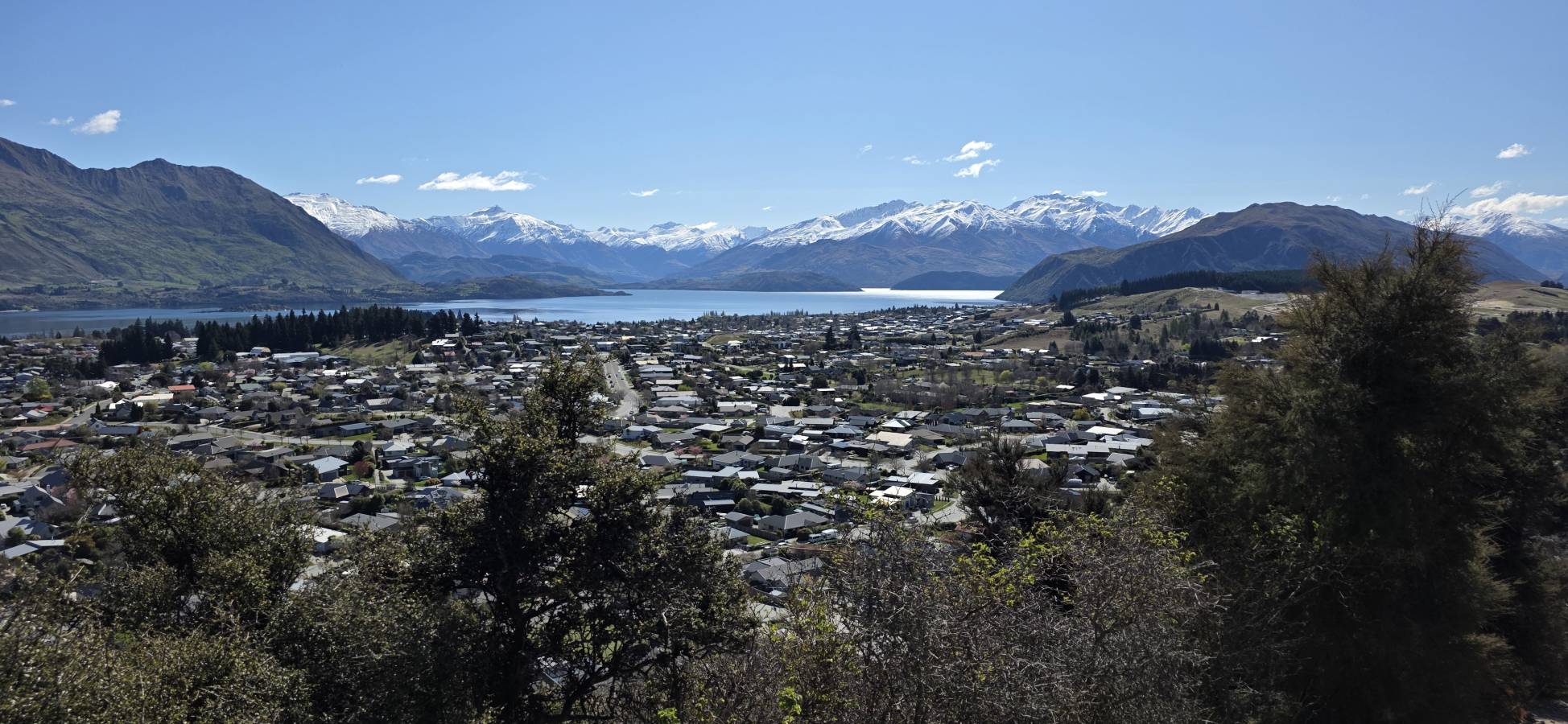 Photo 2 by Soun W. (10/6/25)