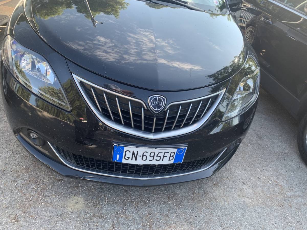 Foto door Ronald W. over het huren van een Volkswagen Polo in Italië (14-07-2025)