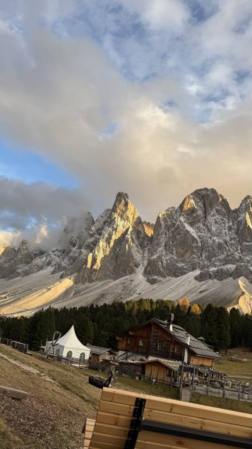Фото 5 от Maxim C. об аренде Jeep Compass в Милане (01.11.2025)