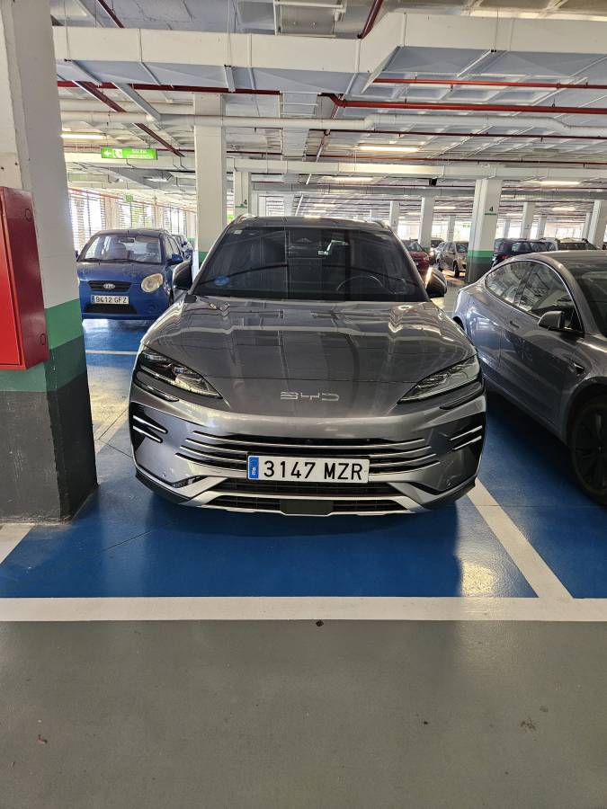 Photo 2 by Ronald R. about renting a Citroen DS7 in Malaga (7/14/25)